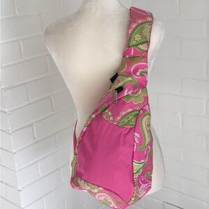 Girls Womens Preppy Green And Pink Paisley Sports Picnic Athletic Travel Bag